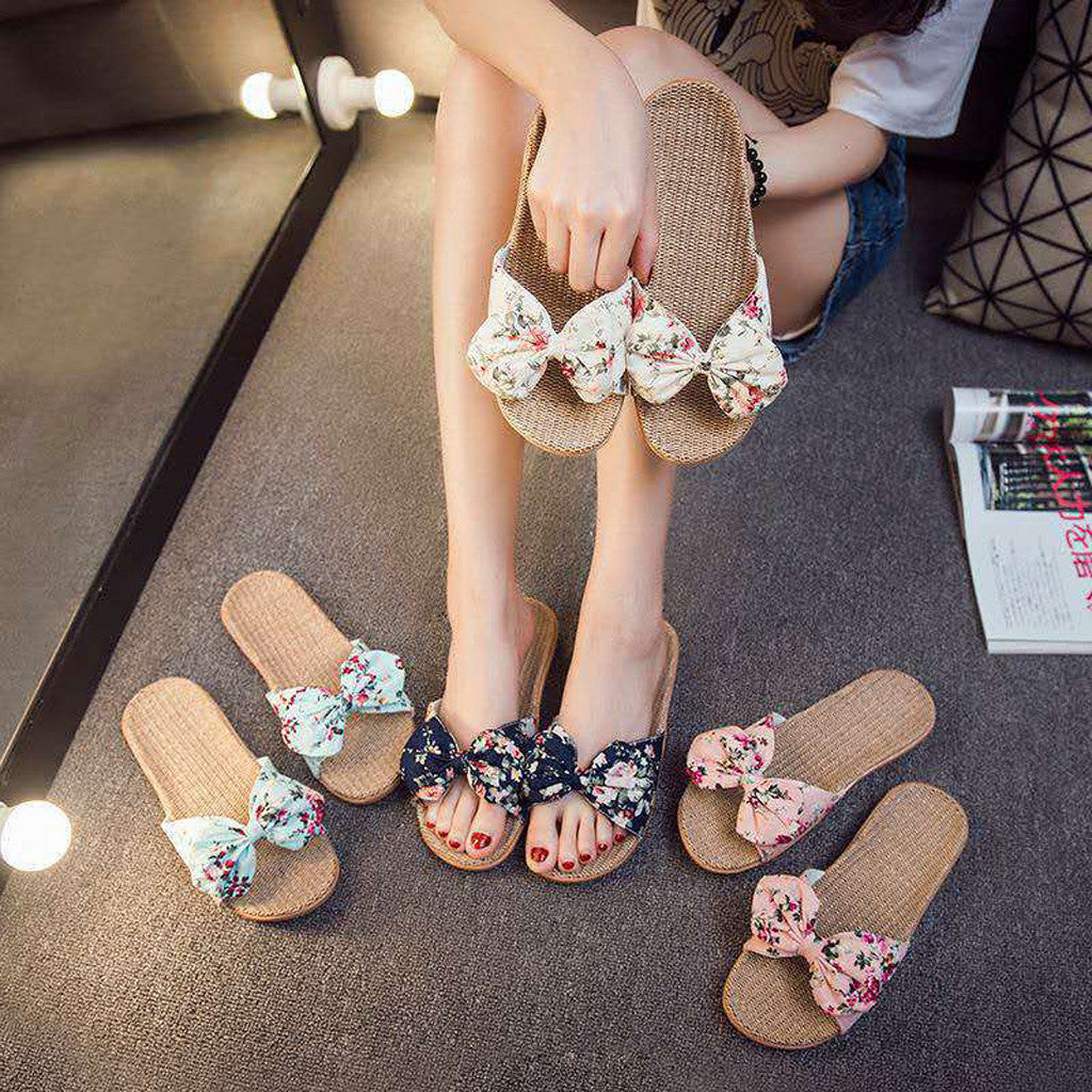 Bow linen slippers