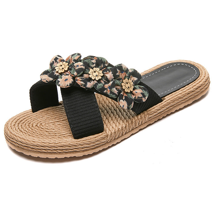 Small Daisies Woven Sandals